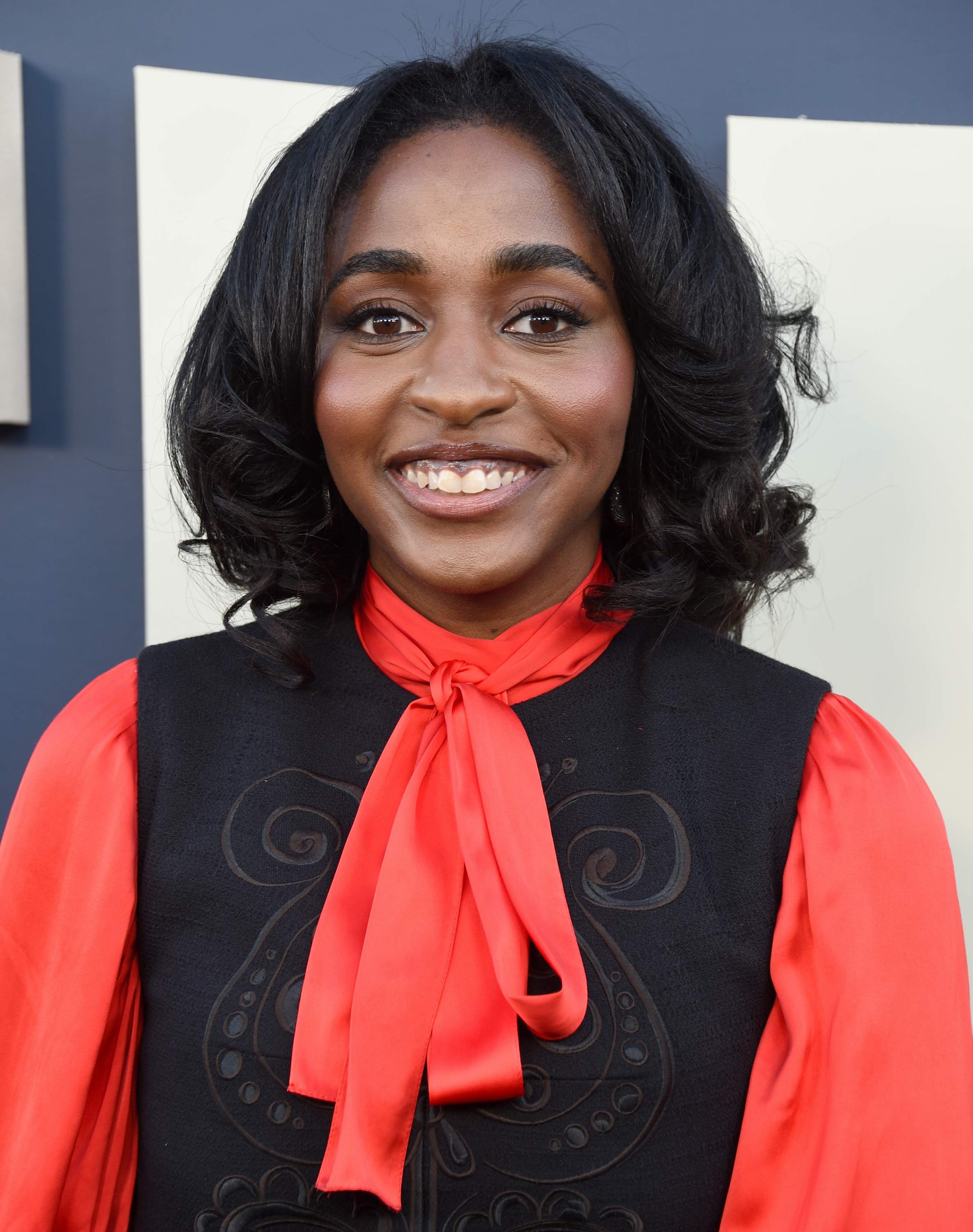 thebearpremiere-arrivals020.jpg thebearpremiere-arrivals020.jpg