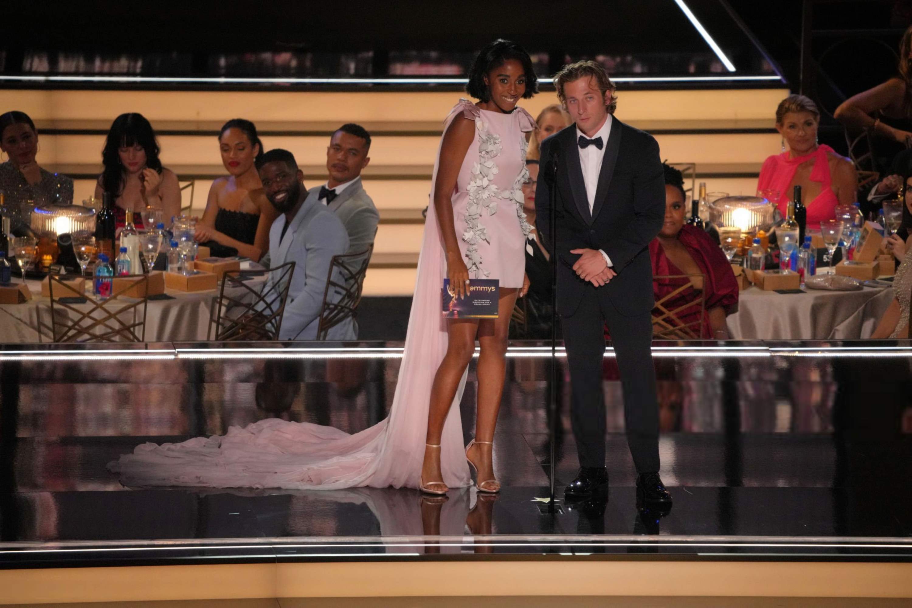 74themmyawards-show017.jpg