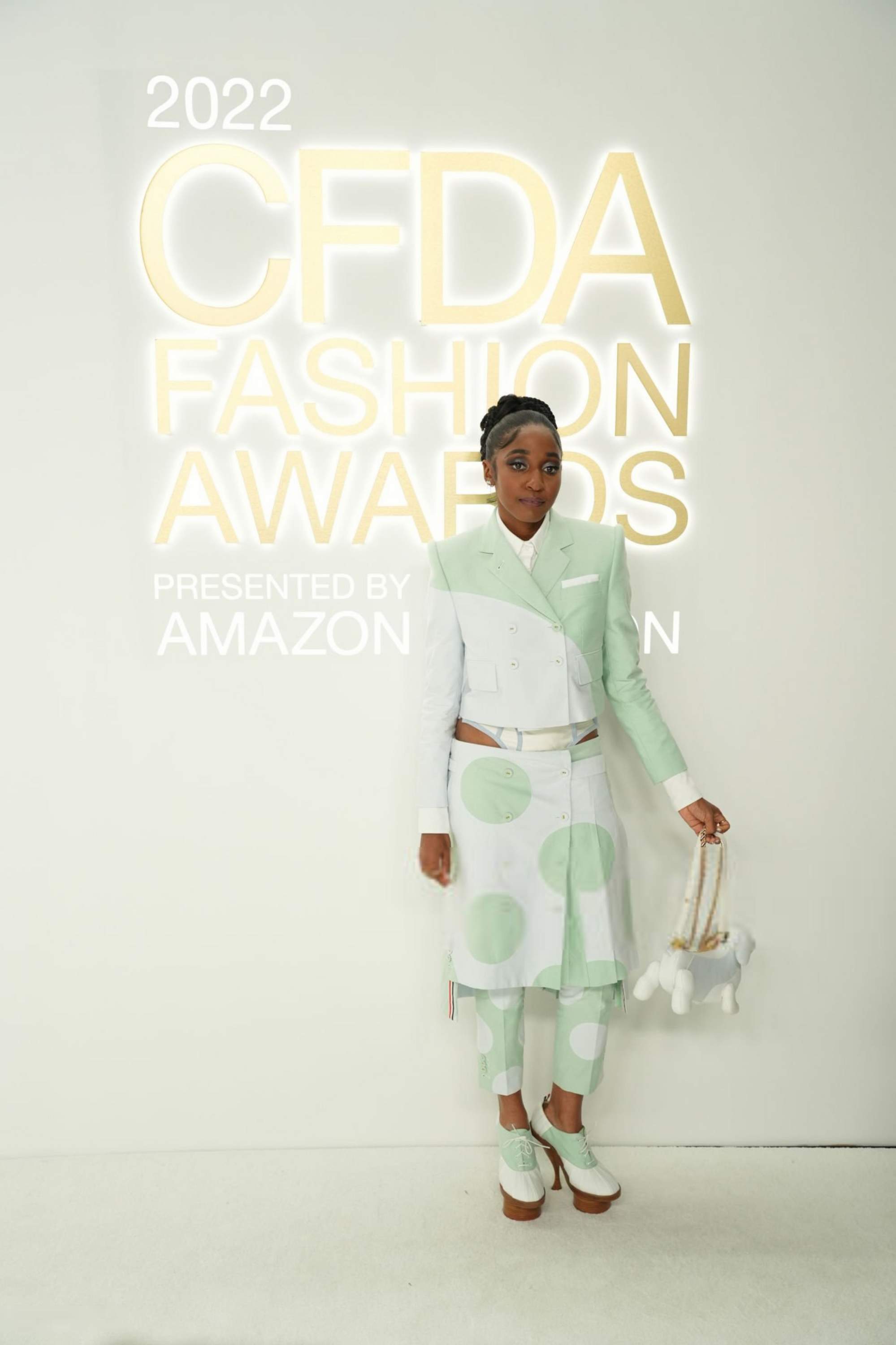 2022cfdaawards-arrivals001.jpg
