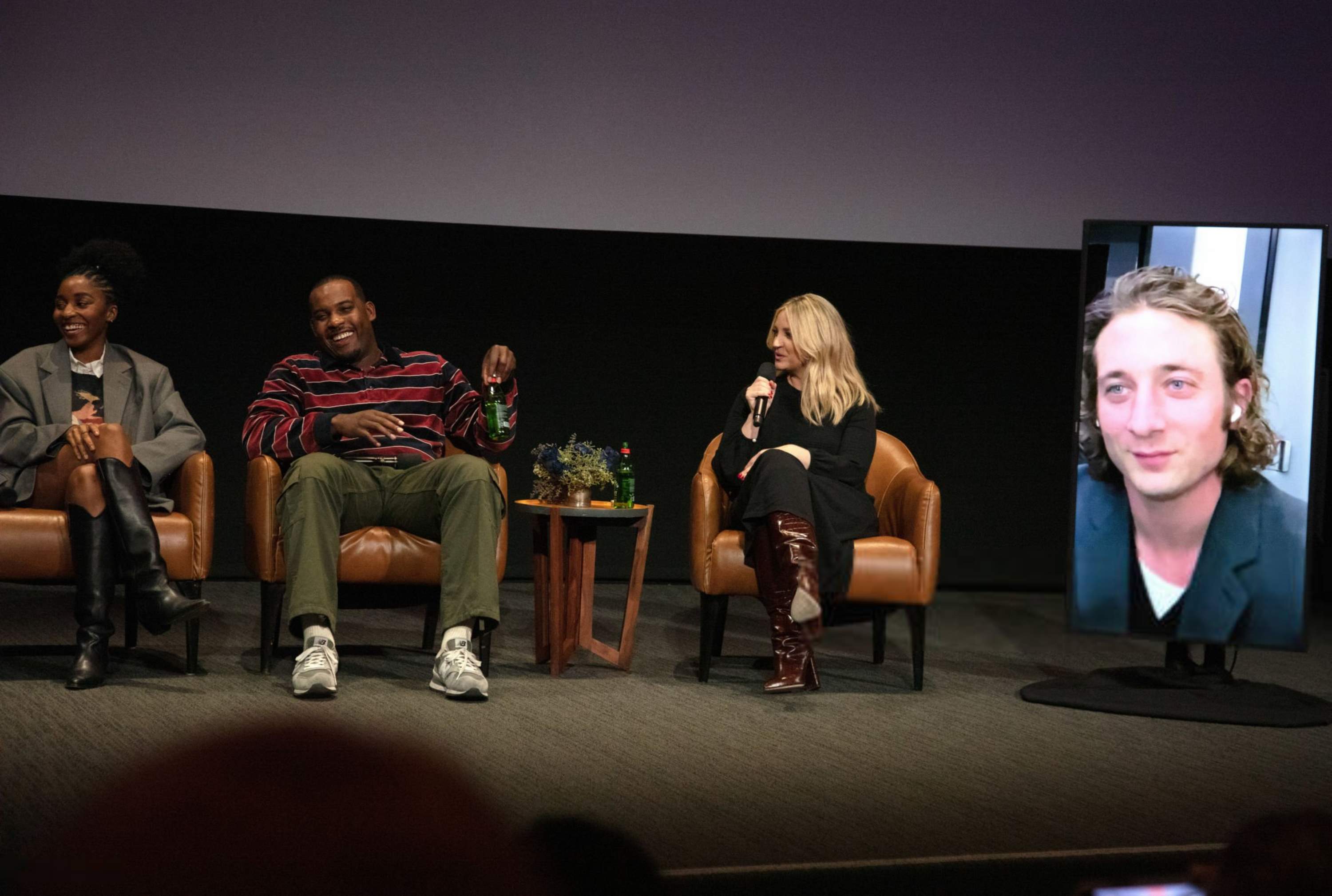 specialbearscreening-inside014.jpg specialbearscreening-inside014.jpg