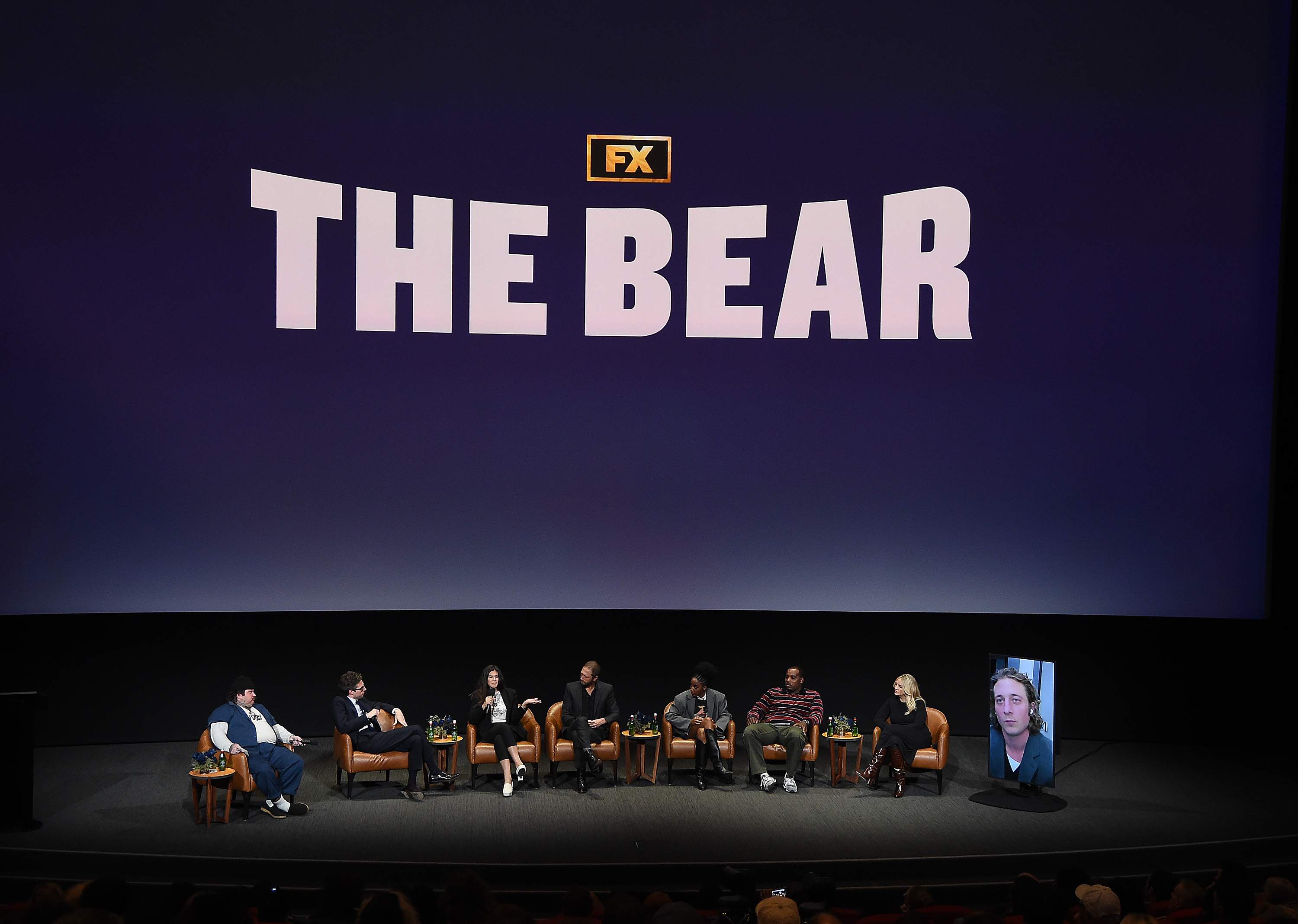 specialbearscreening-inside031.jpg specialbearscreening-inside031.jpg