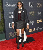 Filename=28thcriticschoice-arrivals052.jpg
Filesize=639KiB
Dimensions=2151x3000
Date added=Dec 25, 2025 28thcriticschoice-arrivals052.jpg