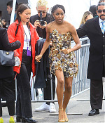 2023spiritawards-arrivalsoutside013.jpg