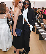 Filename=proenzafashionweek-frontrow002.jpg
Filesize=345KiB
Dimensions=1999x3000
Date added=Dec 25, 2025 proenzafashionweek-frontrow002.jpg