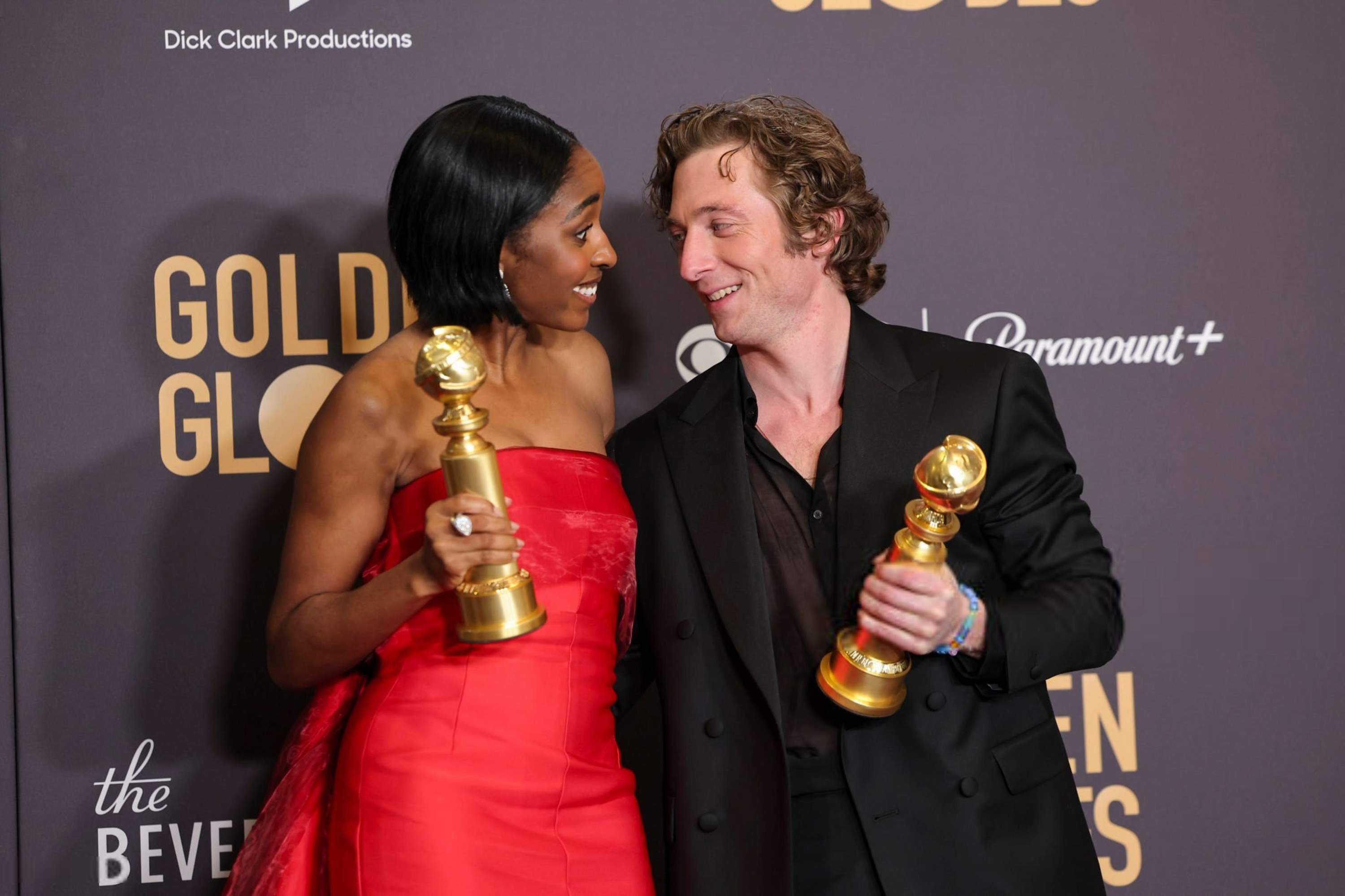 81stgoldenglobes-pressroom022.jpg 81stgoldenglobes-pressroom022.jpg