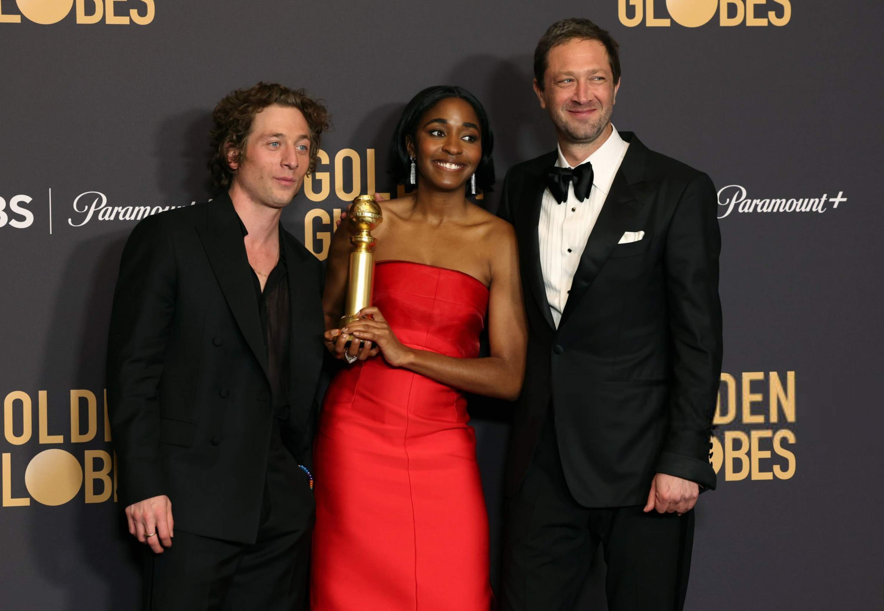 81stgoldenglobes-pressroom137.jpg 81stgoldenglobes-pressroom137.jpg