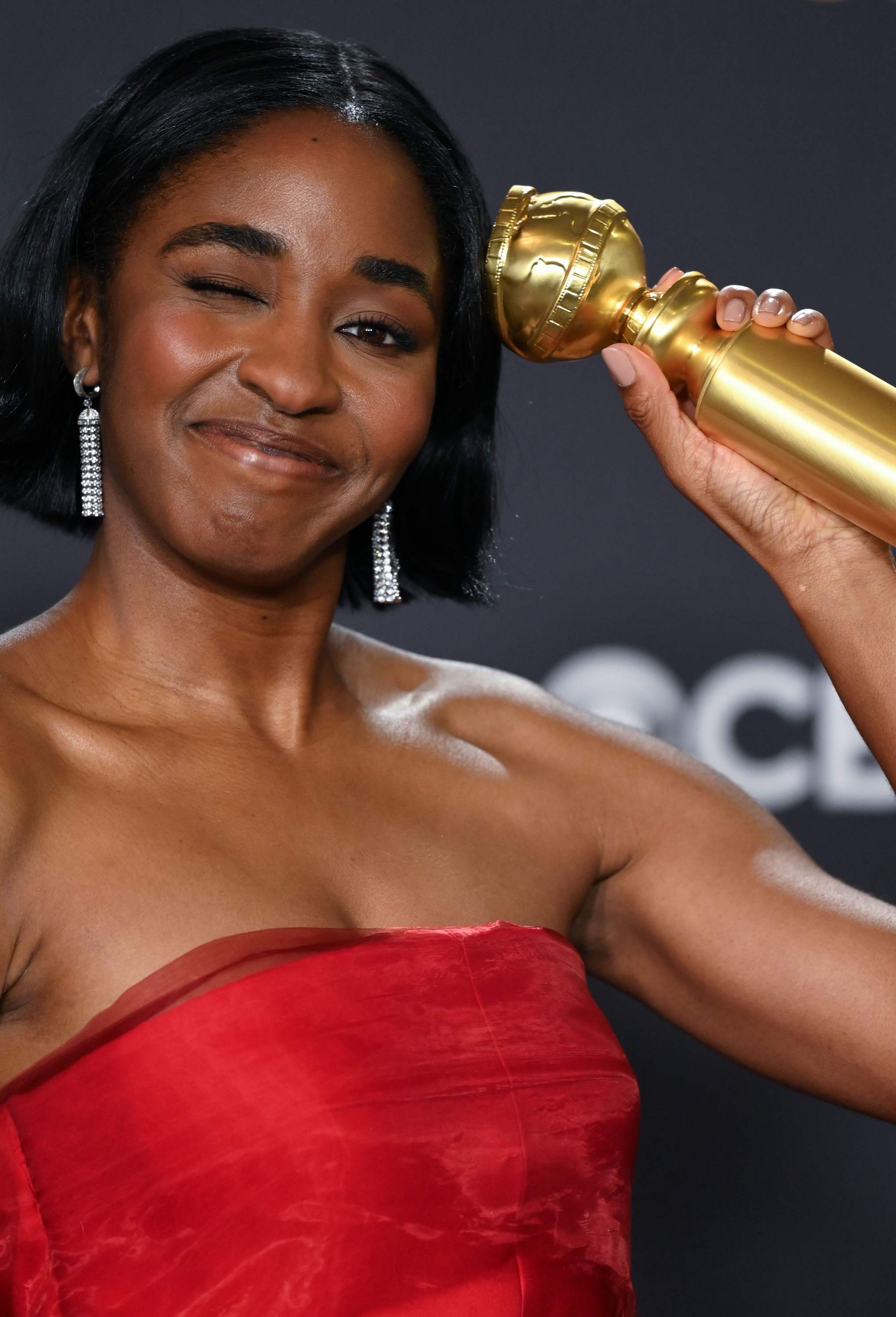 81stgoldenglobes-pressroom241.jpg 81stgoldenglobes-pressroom241.jpg