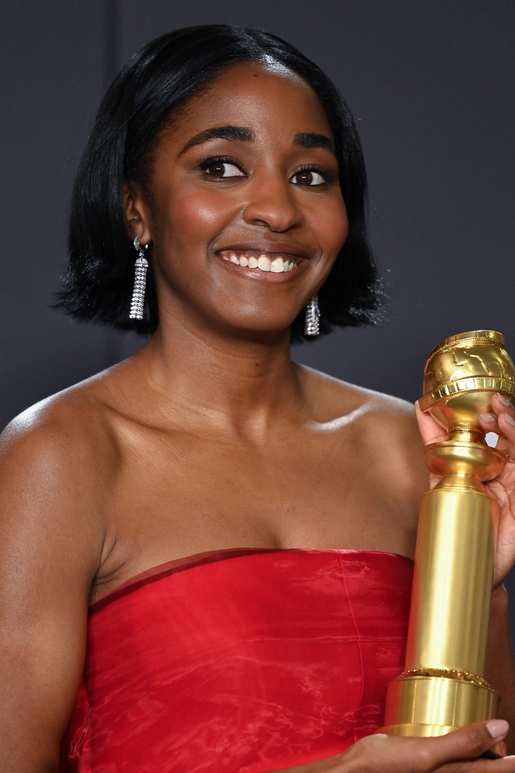 81stgoldenglobes-pressroom242.jpg 81stgoldenglobes-pressroom242.jpg