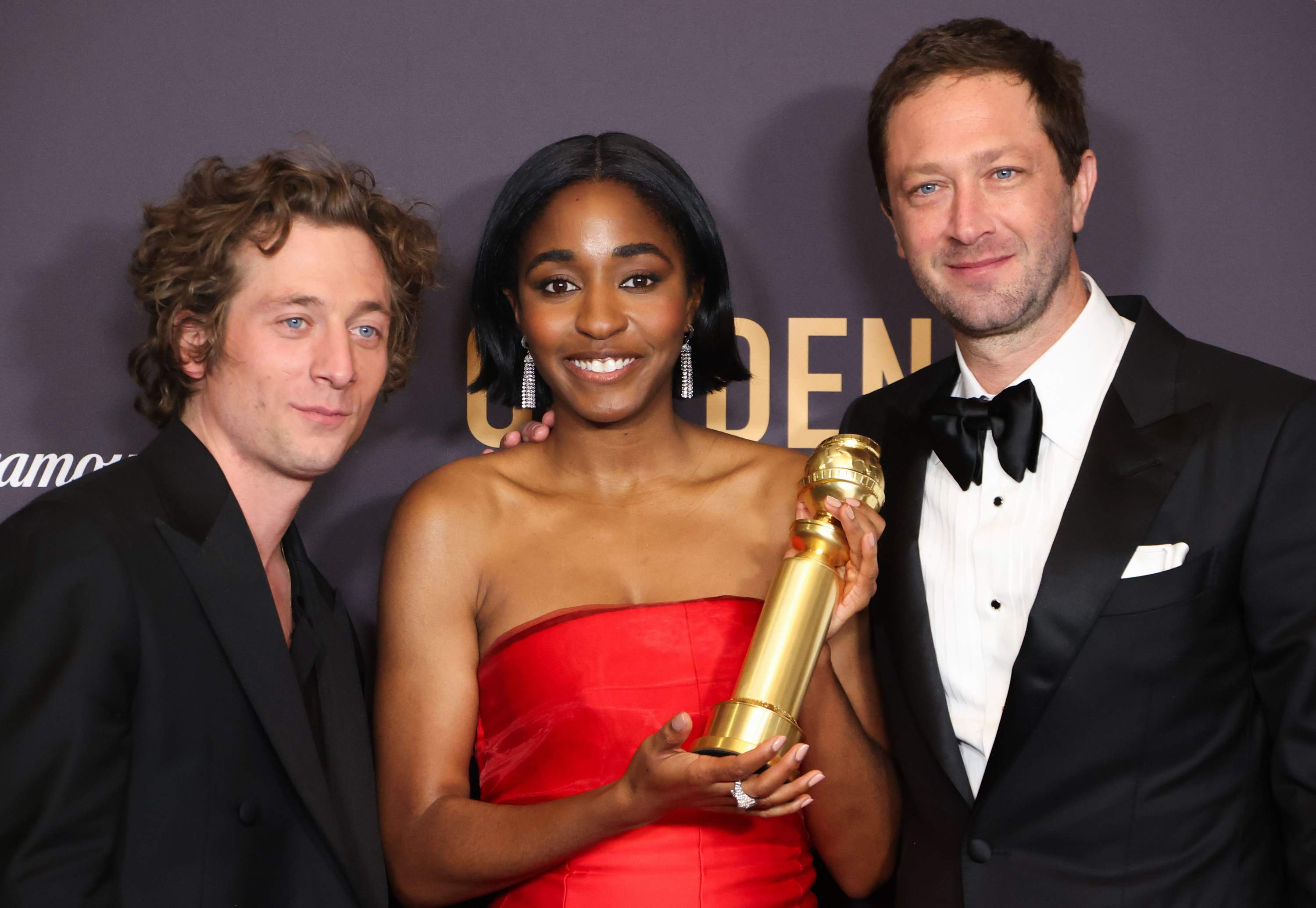 81stgoldenglobes-pressroom288.jpg 81stgoldenglobes-pressroom288.jpg