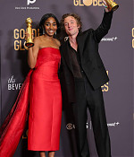 Filename=81stgoldenglobes-pressroom041.jpg
Filesize=265KiB
Dimensions=2001x3000
Date added=Dec 21, 2025 81stgoldenglobes-pressroom041.jpg