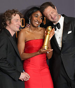 81stgoldenglobes-pressroom353.jpg