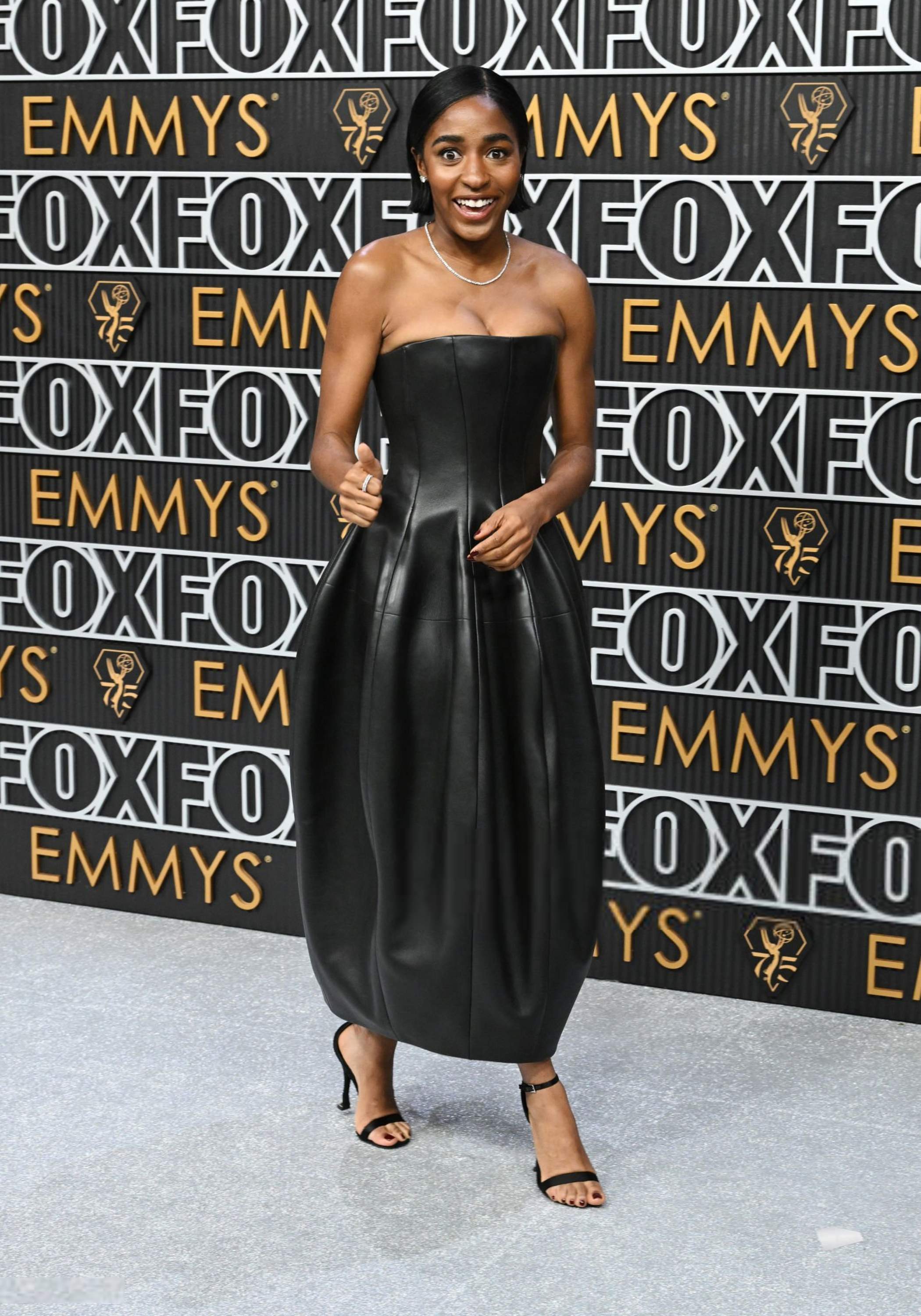 75themmyawards-arrivals012.jpg 75themmyawards-arrivals012.jpg