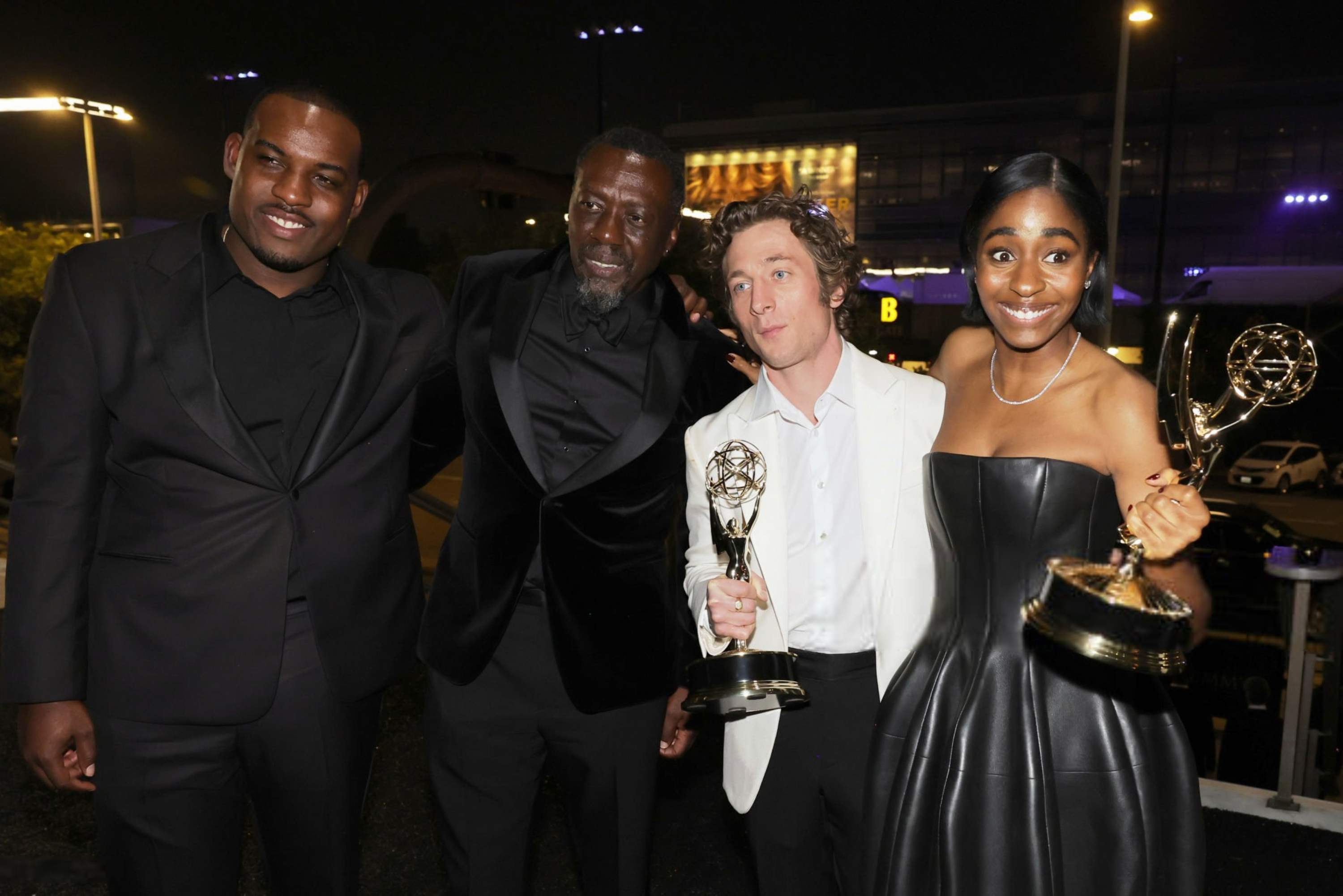 75themmyawards-governorsgala012.jpg