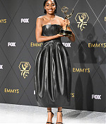 Filename=75themmyawards-pressroom001.jpg
Filesize=394KiB
Dimensions=2100x3000
Date added=Dec 21, 2025 75themmyawards-pressroom001.jpg