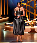 75themmyawards-show003.jpg