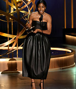 75themmyawards-show019.jpg