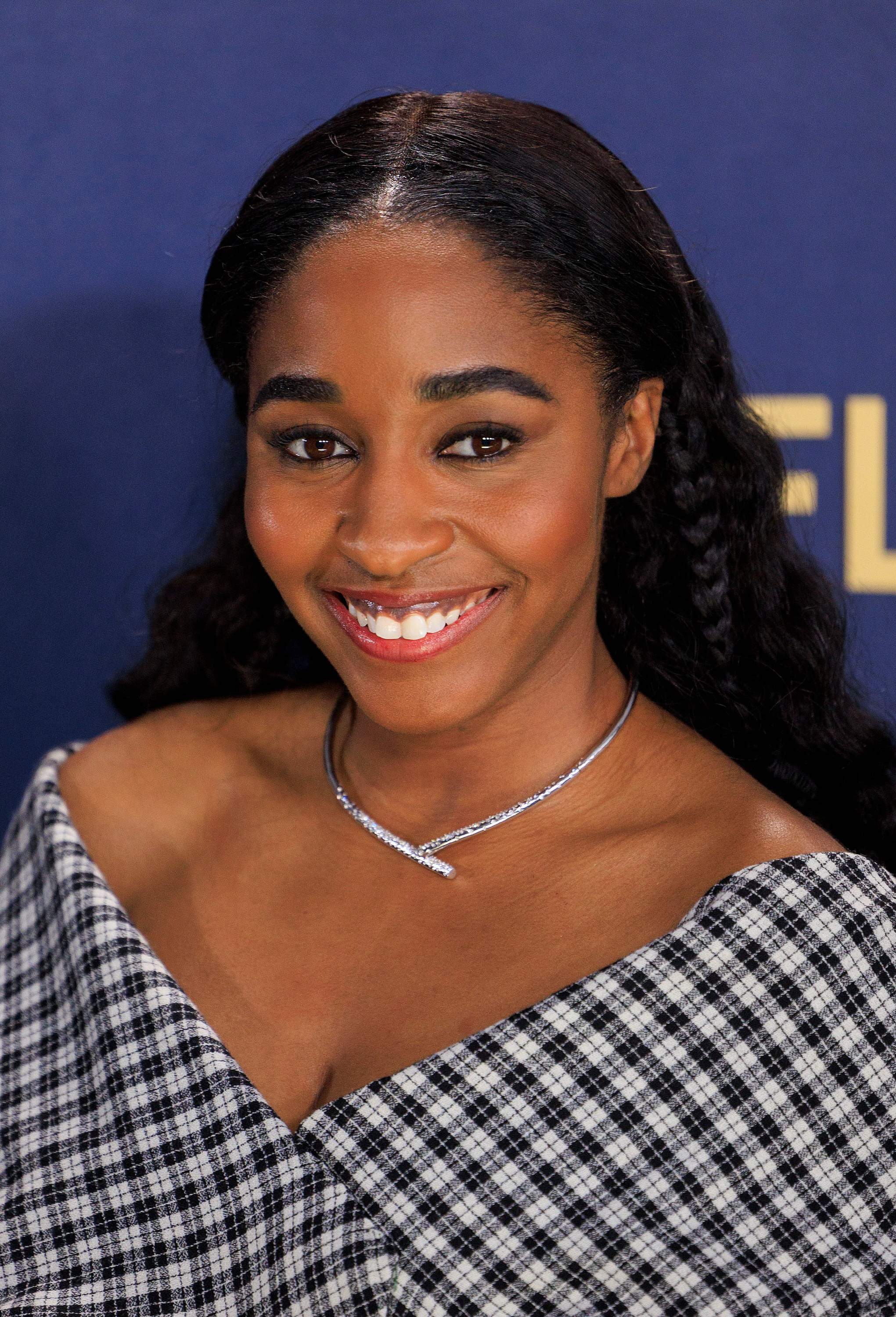 30thsagawards-arrivals081.jpg 30thsagawards-arrivals081.jpg