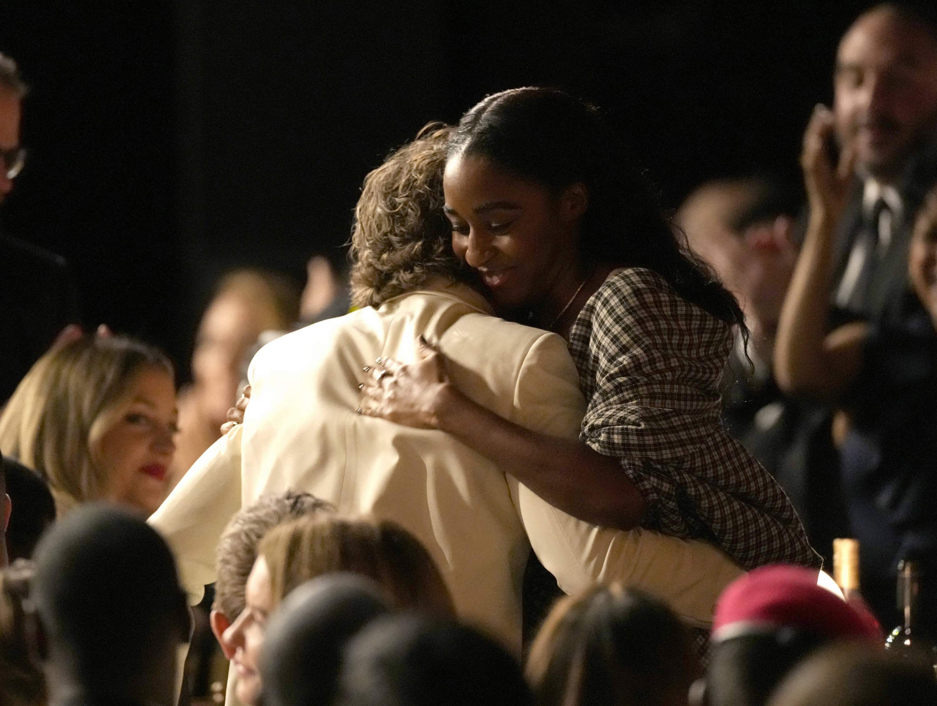 30thsagawards-backstageaudience011.jpg 30thsagawards-backstageaudience011.jpg