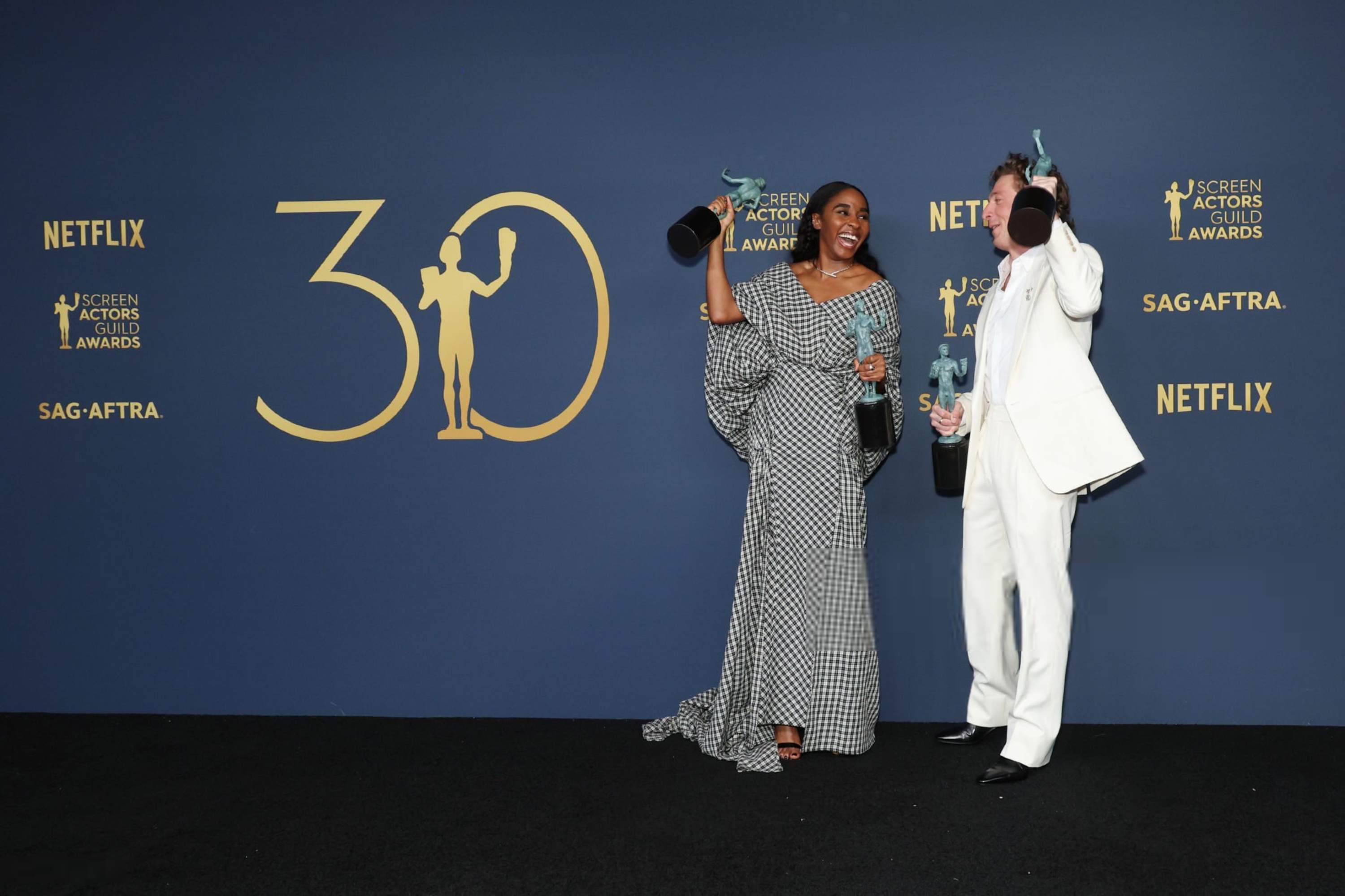 30thsagawards-pressroom064.jpg