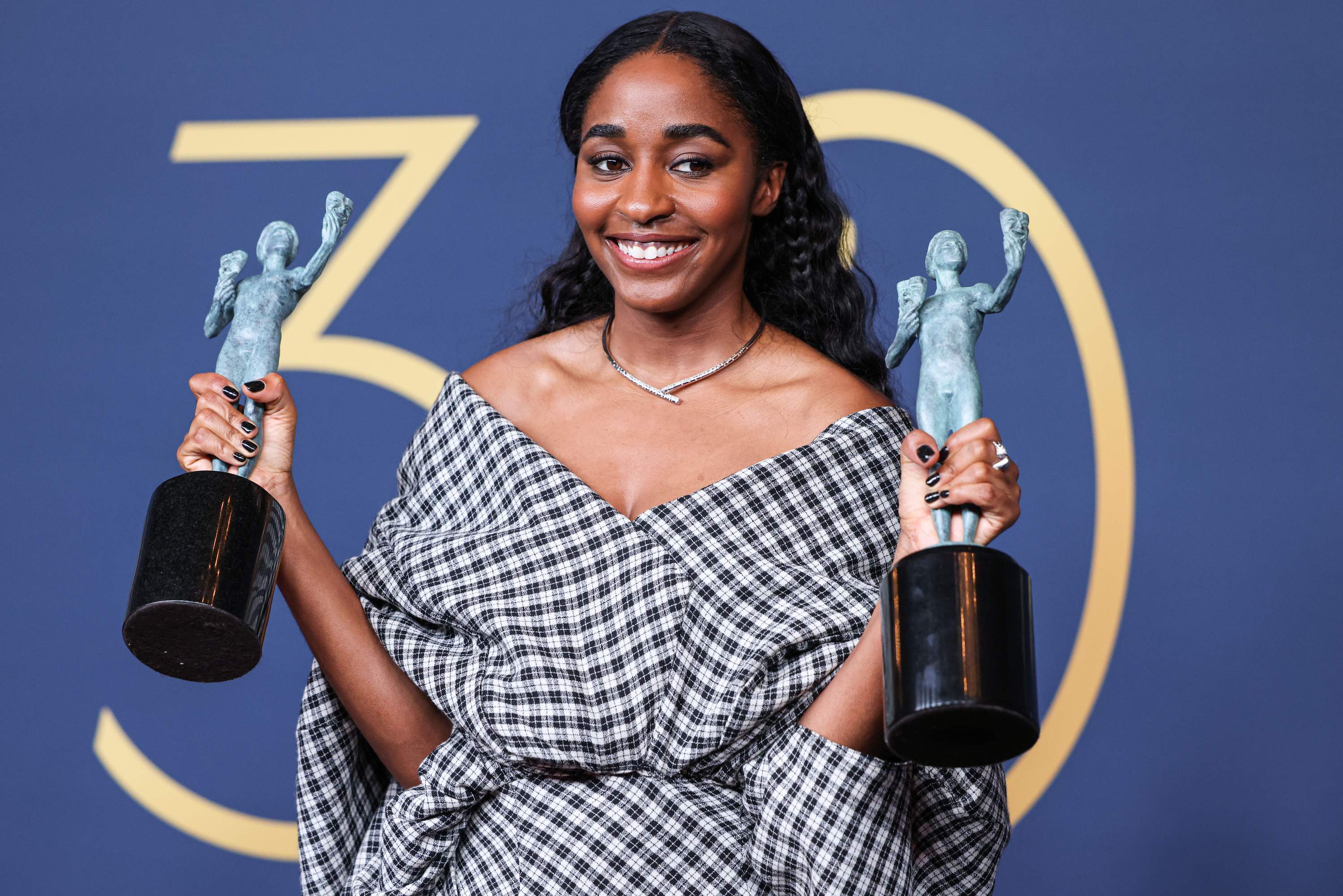 30thsagawards-pressroom149.jpg 30thsagawards-pressroom149.jpg