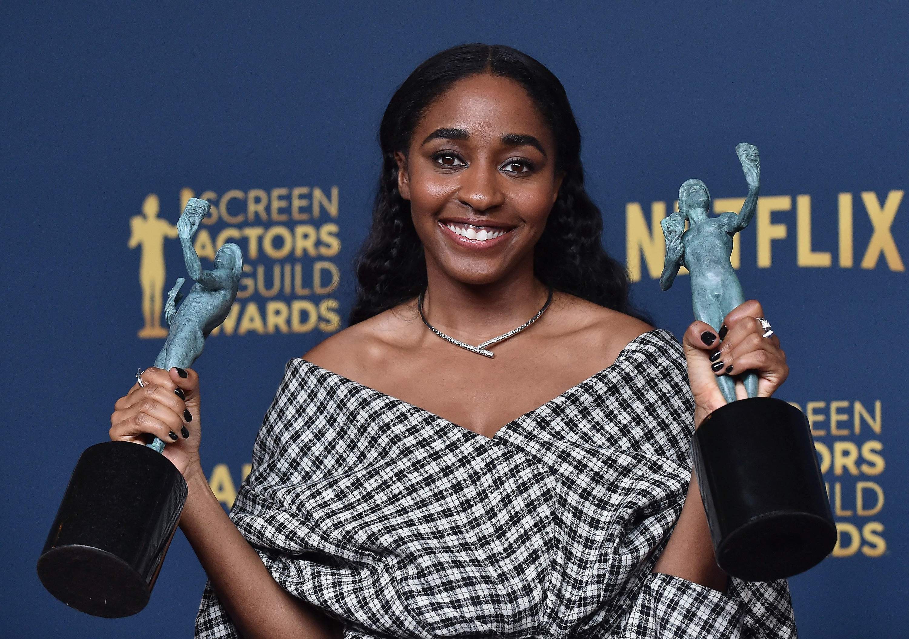 30thsagawards-pressroom208.jpg 30thsagawards-pressroom208.jpg