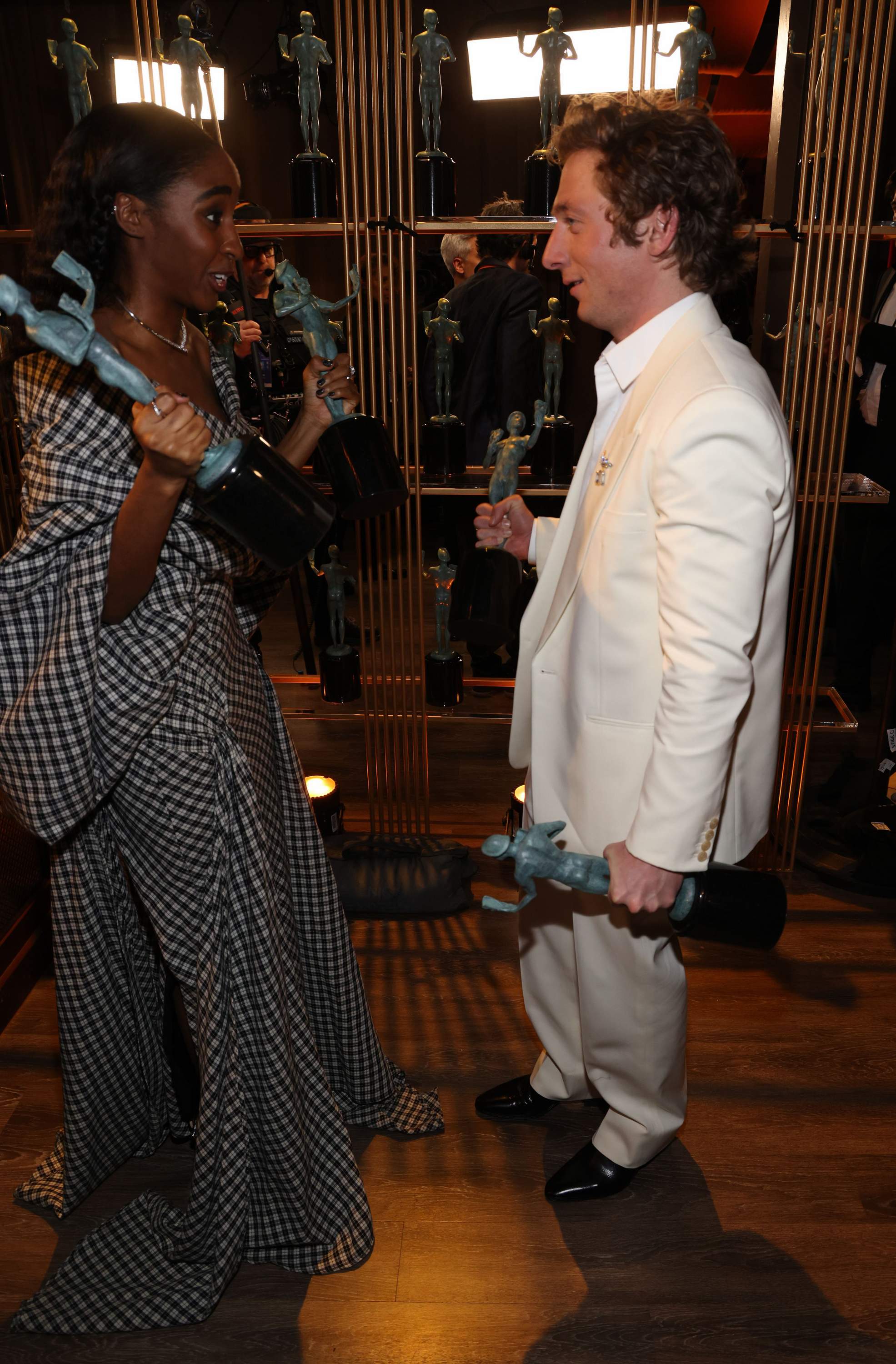 30thsagawards-trophyroom005.jpg 30thsagawards-trophyroom005.jpg