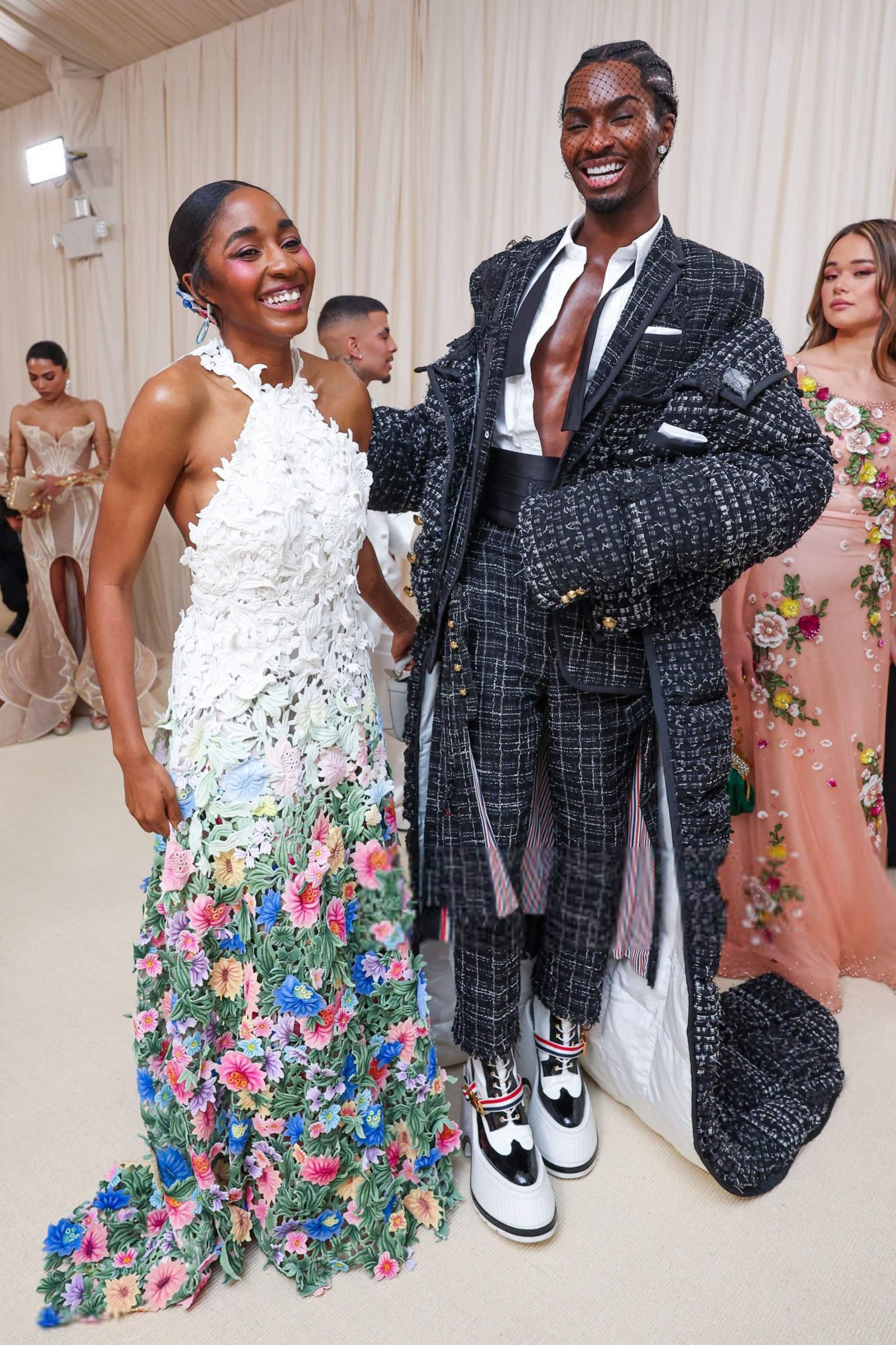 05-06-2024_metgala-arrivals057.jpg