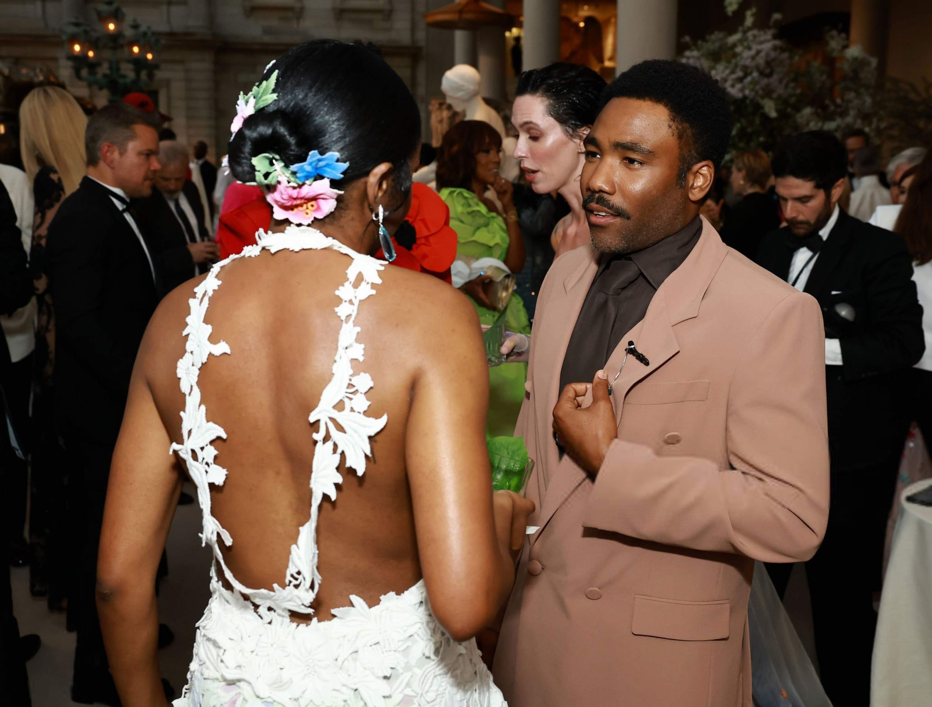 05-06-2024_metgala-inside002.jpg 05-06-2024_metgala-inside002.jpg