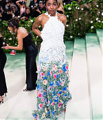 05-06-2024_metgala-arrivals077.jpg