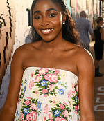 Filename=06-25-2024_thebears3premiere-arrivals022.jpg
Filesize=450KiB
Dimensions=1999x3000
Date added=Nov 05, 2025 06-25-2024_thebears3premiere-arrivals022.jpg