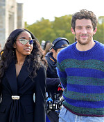 09-27-2024_loeweparisfashionweek-arrivals001.jpg