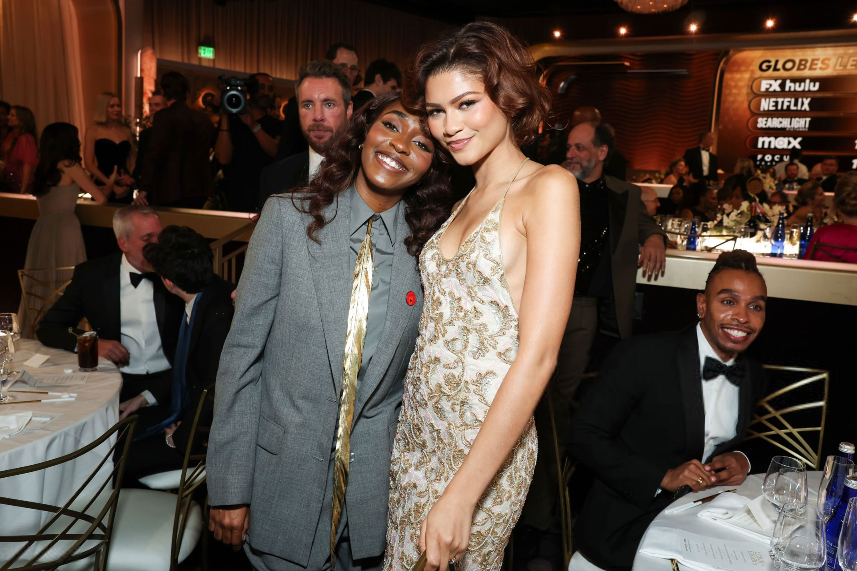 01-05-2025_82ndgoldenglobes-audience006.jpg 01-05-2025_82ndgoldenglobes-audience006.jpg