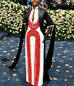 05-05-2025_metgala-arrivals002.jpg