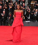 Filename=08-29-2025_82ndvenicefilmfestival-arrivals040.jpg
Filesize=564KiB
Dimensions=3000x1999
Date added=Nov 03, 2025 08-29-2025_82ndvenicefilmfestival-arrivals040.jpg
