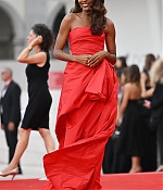 Filename=08-29-2025_82ndvenicefilmfestival-arrivals041.jpg
Filesize=446KiB
Dimensions=1934x3000
Date added=Nov 03, 2025 08-29-2025_82ndvenicefilmfestival-arrivals041.jpg
