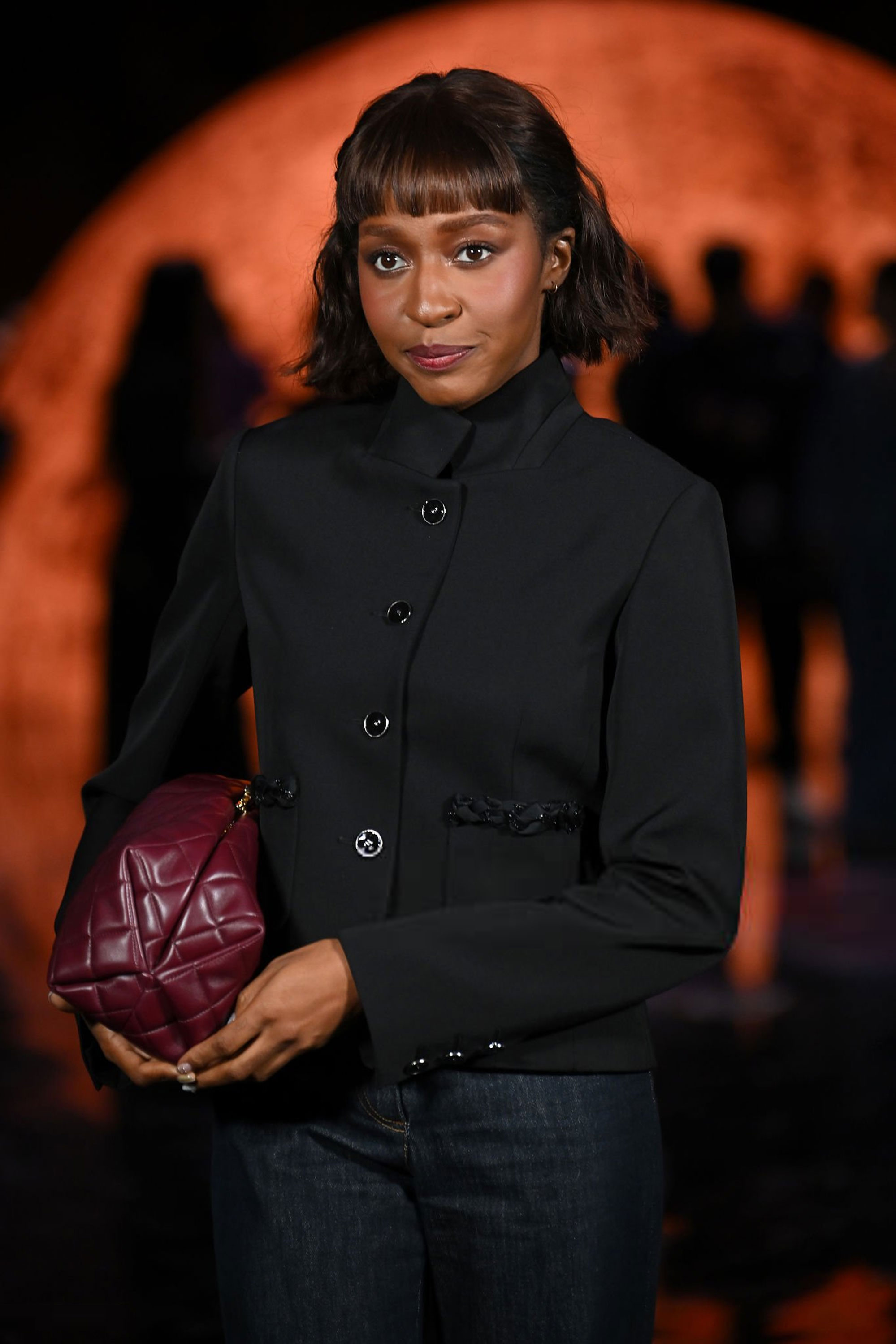 10-06-2025_chanelparisfashionweek-arrivals015.jpg 10-06-2025_chanelparisfashionweek-arrivals015.jpg