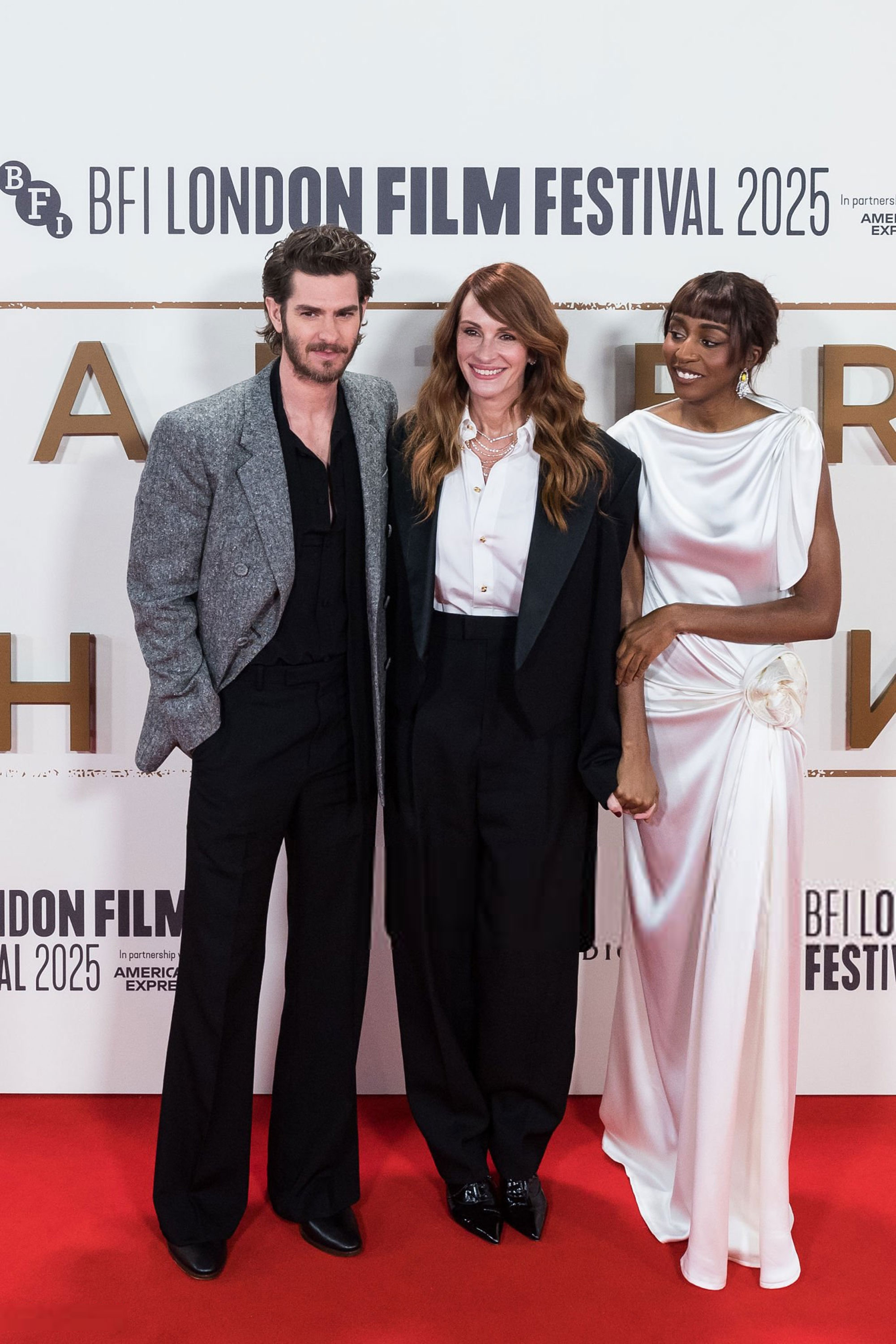 10-11-2025_69thlondonfilmfestival-arrivals034.jpg 10-11-2025_69thlondonfilmfestival-arrivals034.jpg