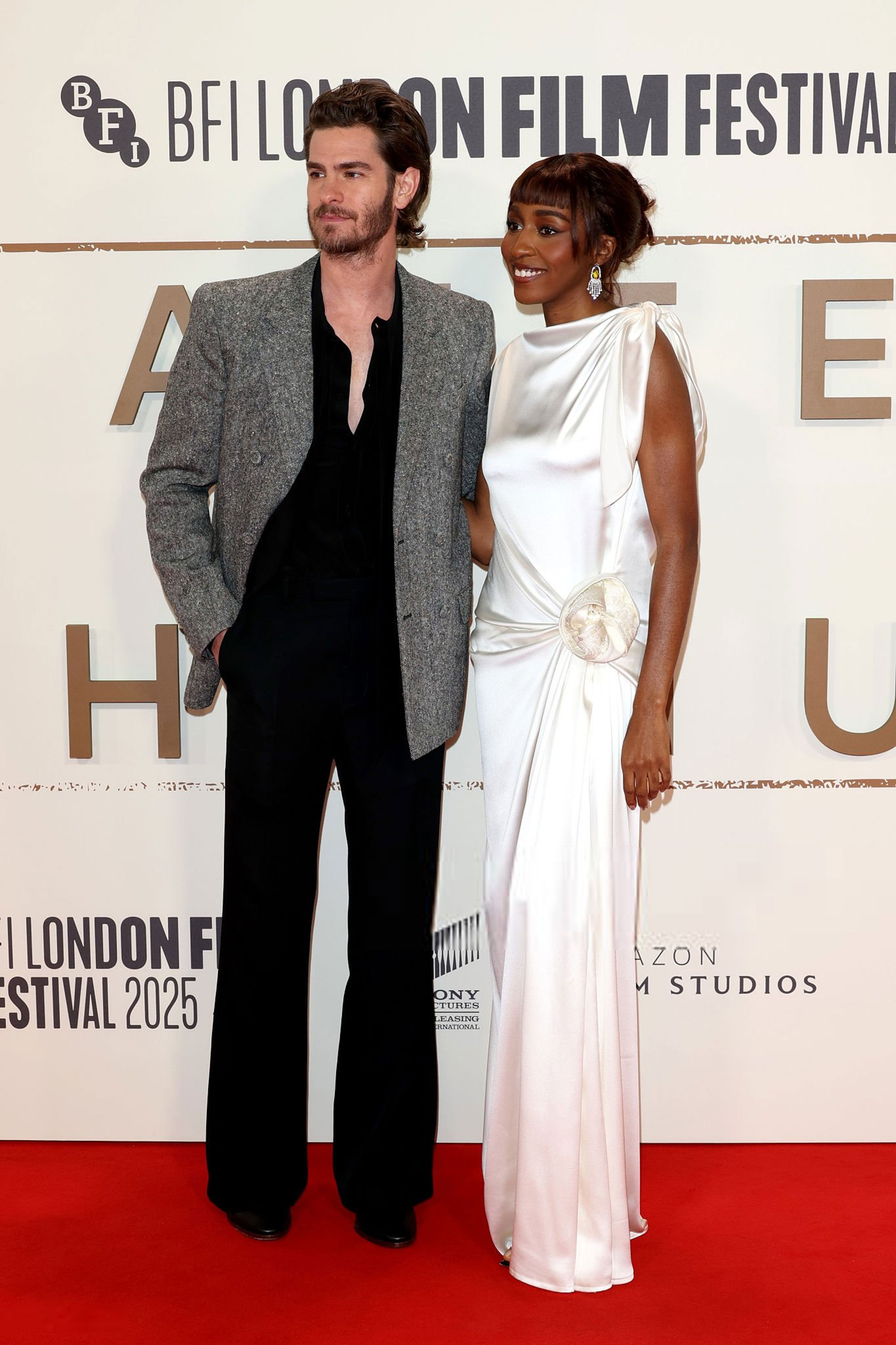 10-11-2025_69thlondonfilmfestival-arrivals111.jpg 10-11-2025_69thlondonfilmfestival-arrivals111.jpg