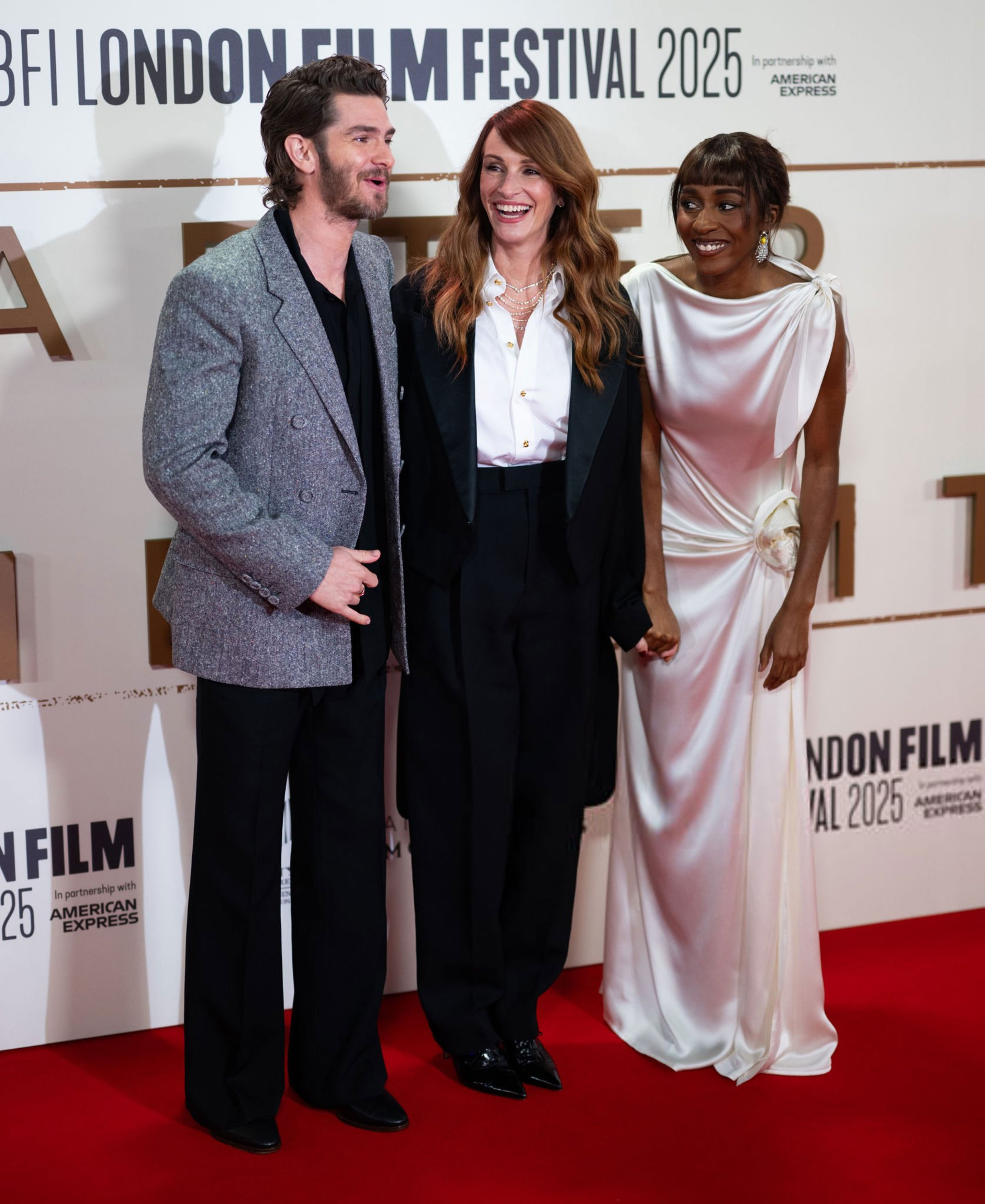 10-11-2025_69thlondonfilmfestival-arrivals162.jpg 10-11-2025_69thlondonfilmfestival-arrivals162.jpg