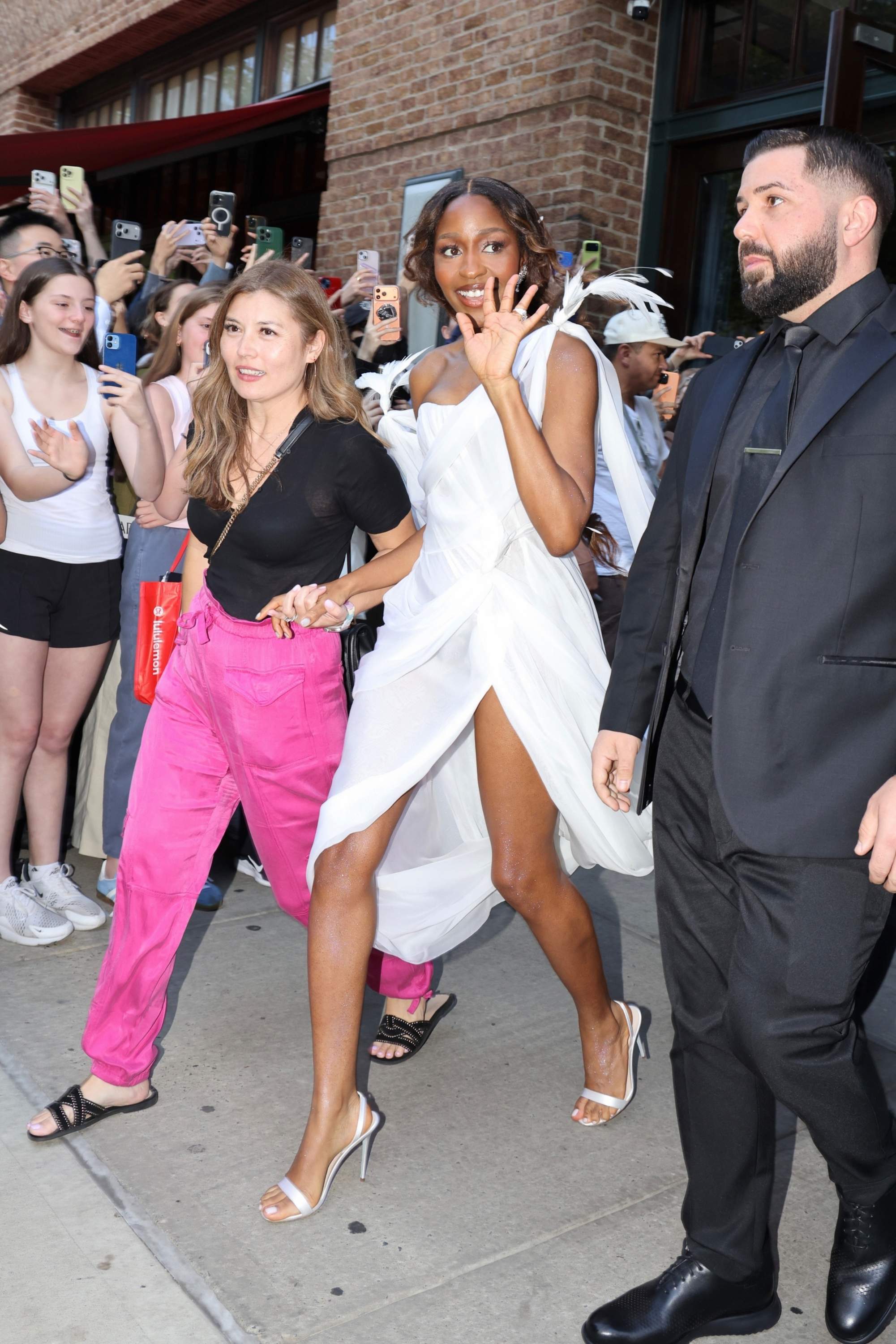 2026metgala009.jpg 2026metgala009.jpg