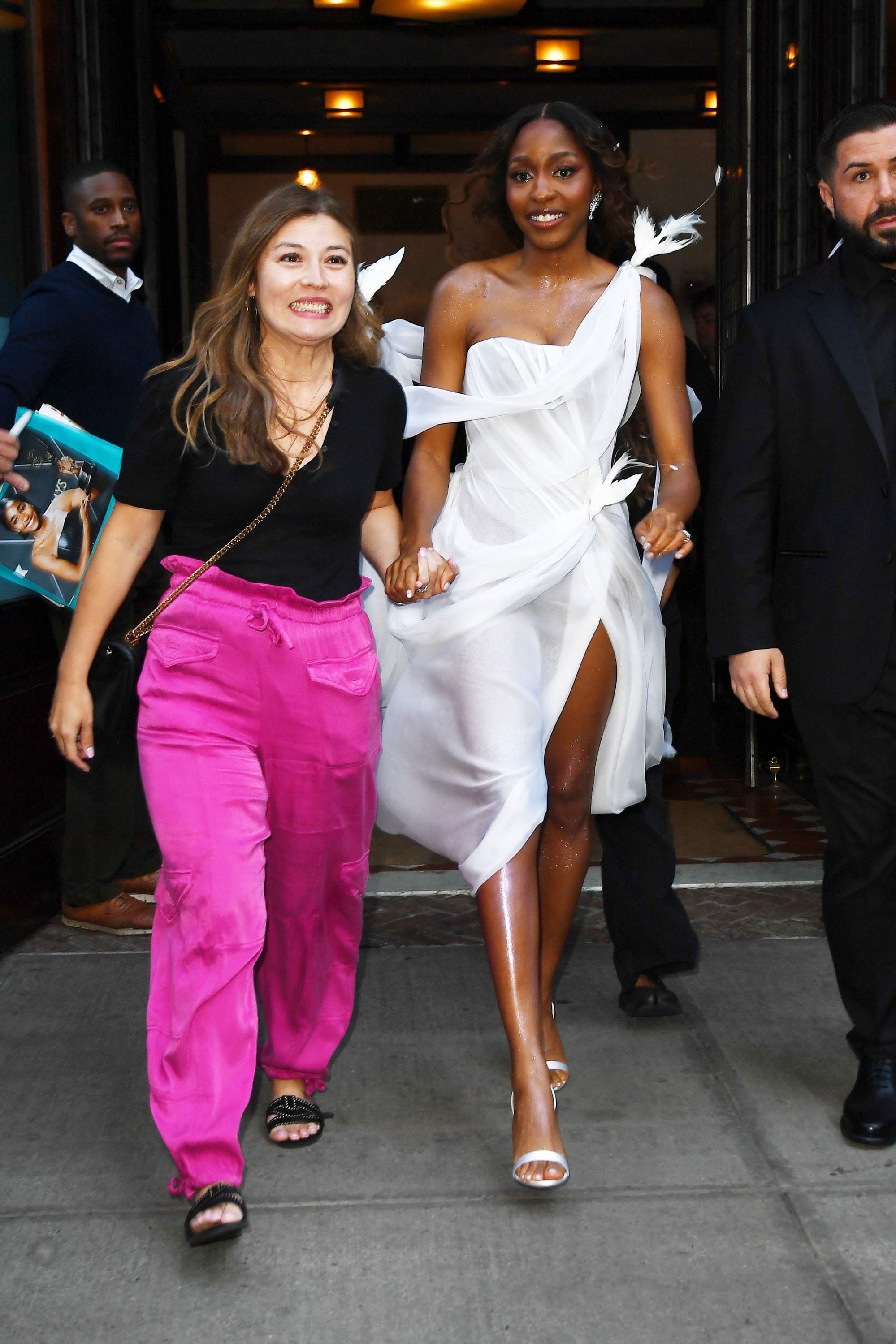 2026metgala024.jpg 2026metgala024.jpg