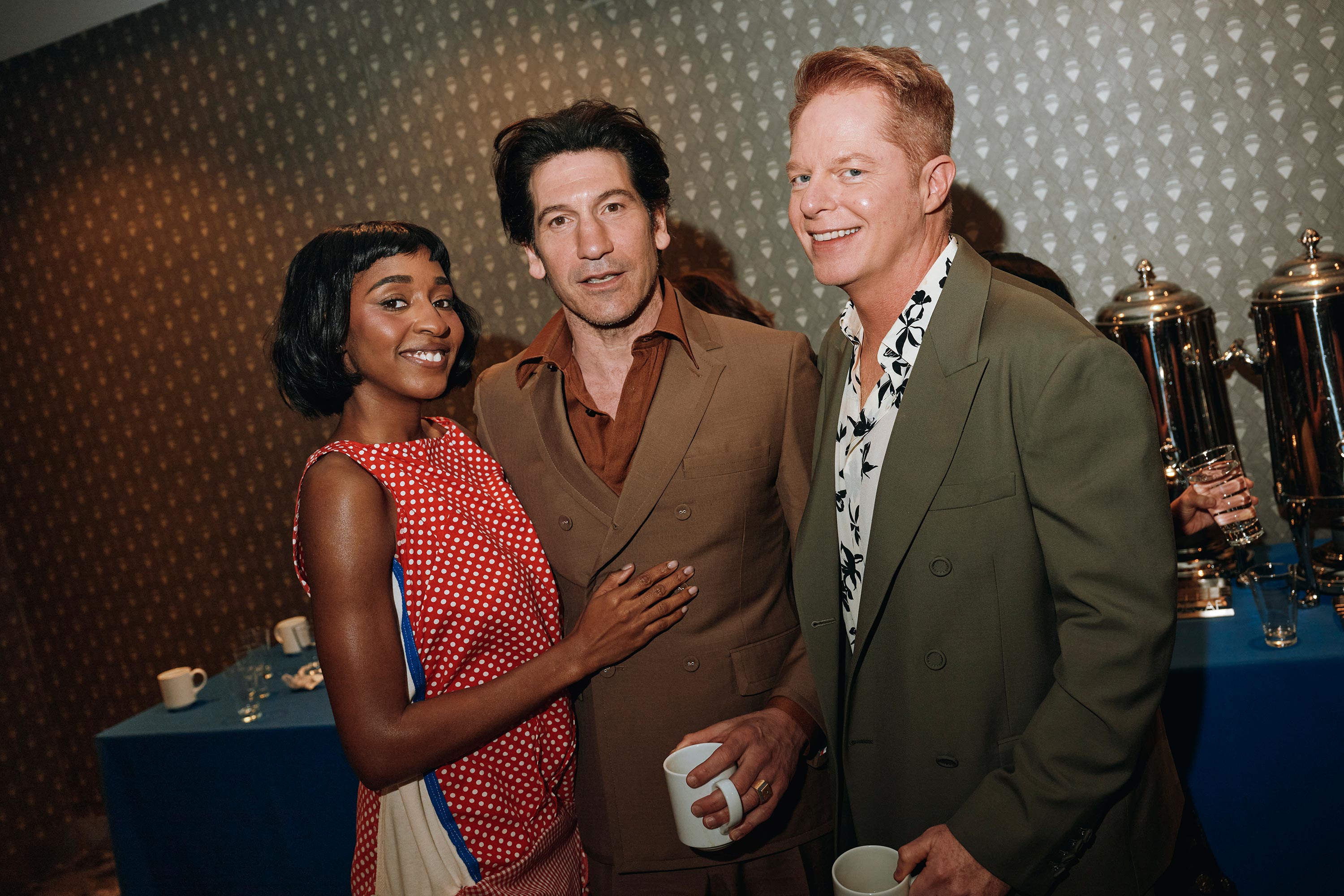 92nddramaleagueawards-inside012.jpg 92nddramaleagueawards-inside012.jpg