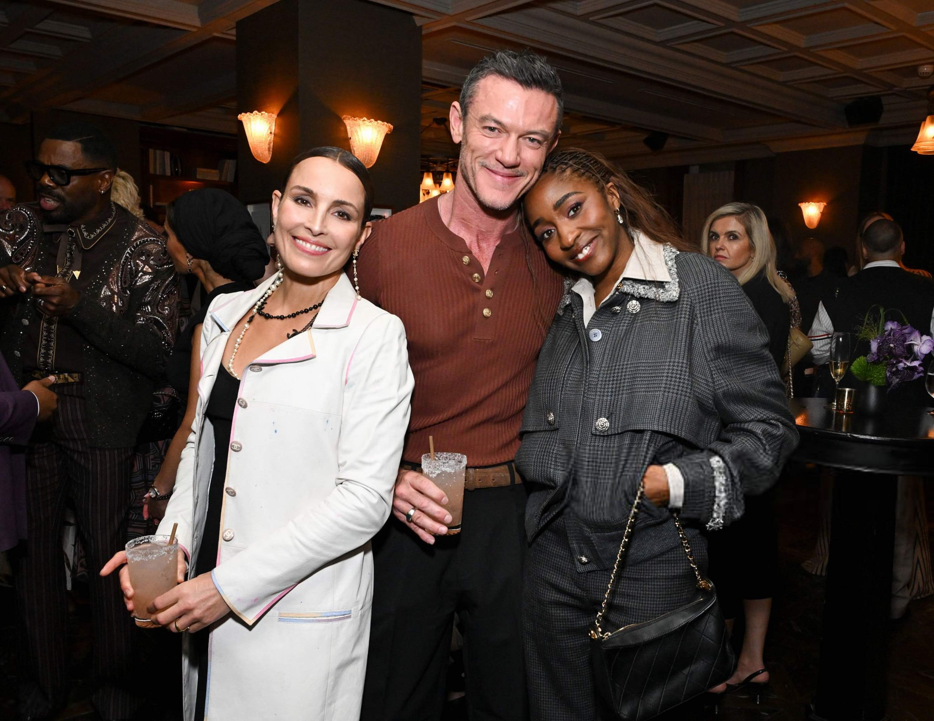 varietychaneldinner002.jpg