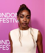 lff-clarissapremiere-arrivals004.jpg