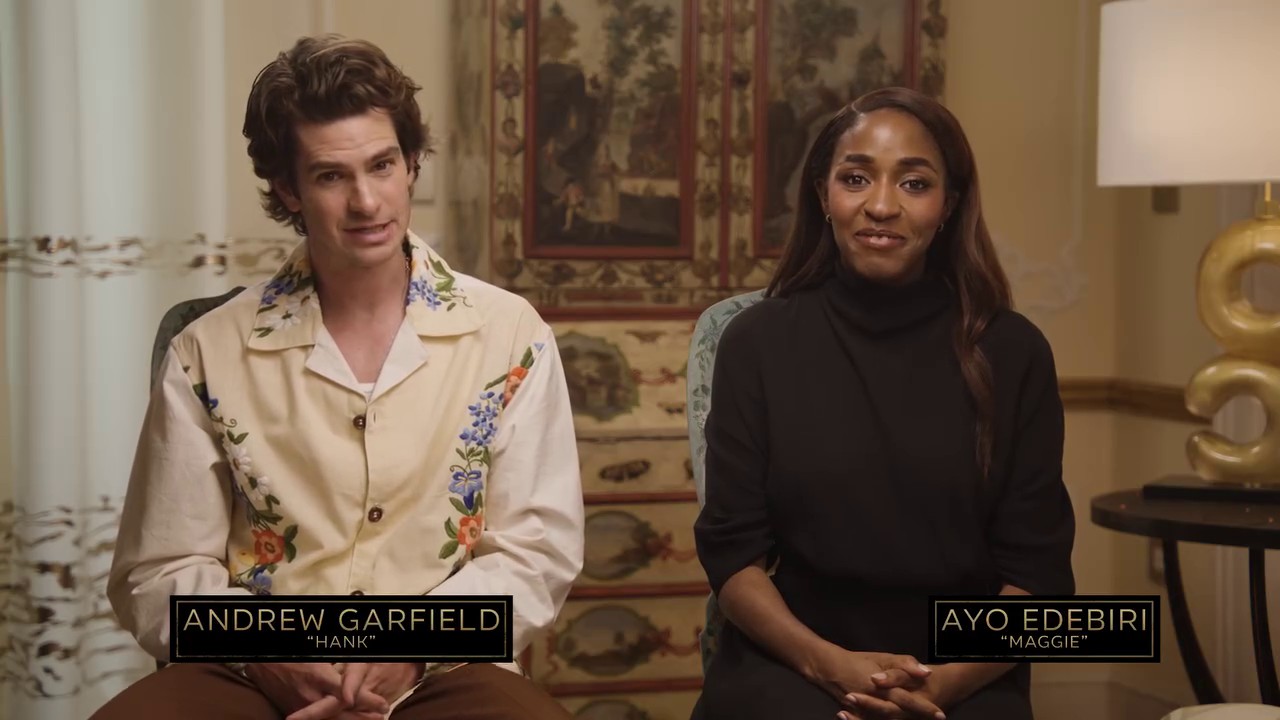 featurette005.jpg