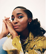 bustle002.jpg