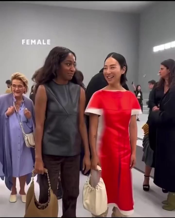 loewefashionweek001.jpg loewefashionweek001.jpg