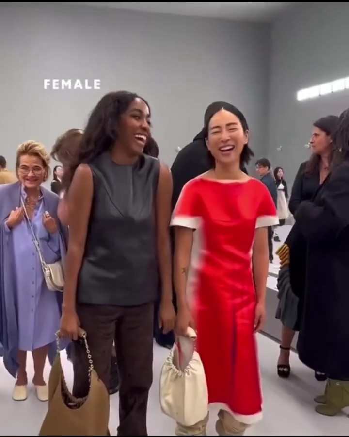 loewefashionweek002.jpg loewefashionweek002.jpg