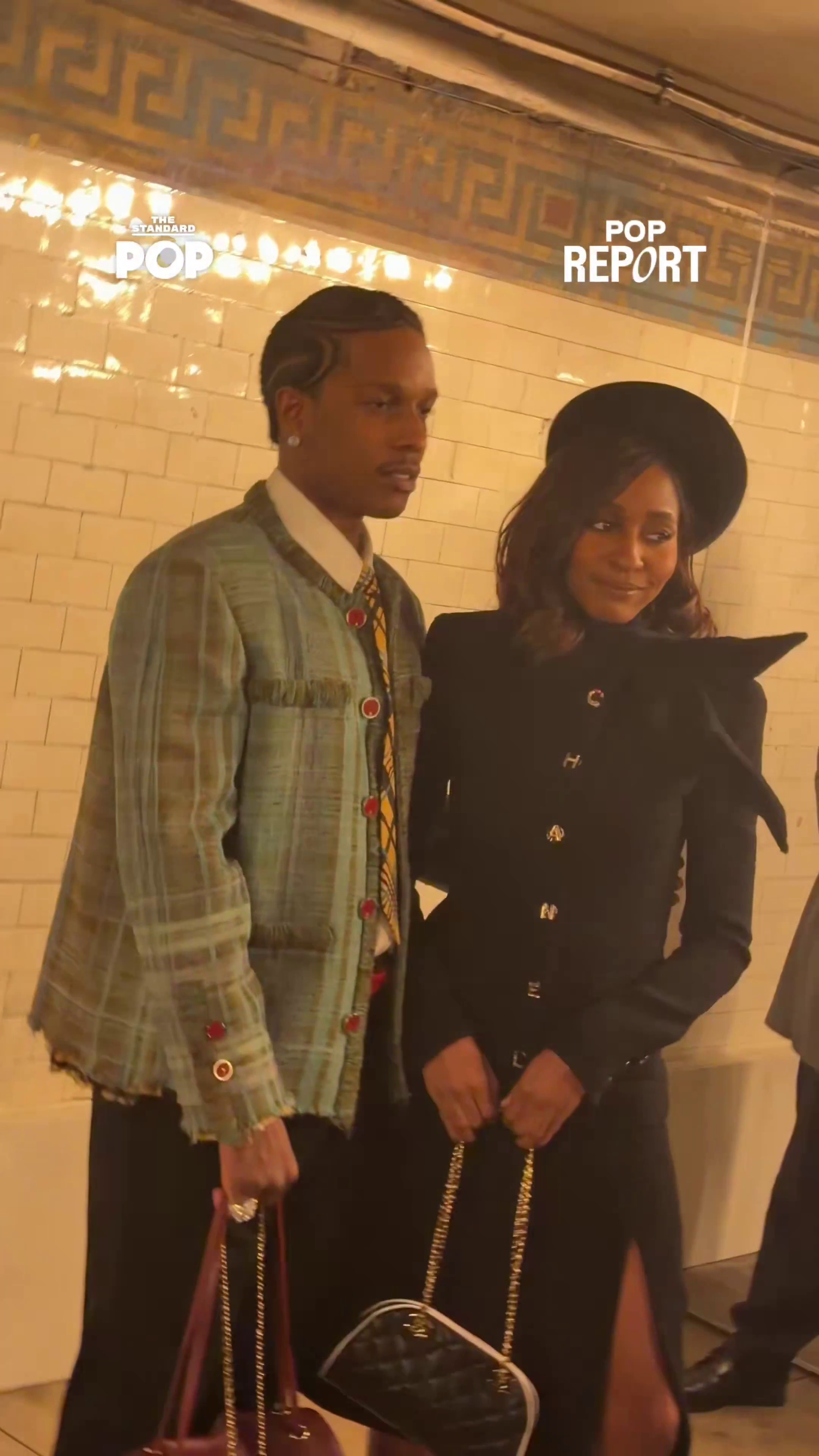chanelmetiersdart135.jpg chanelmetiersdart135.jpg