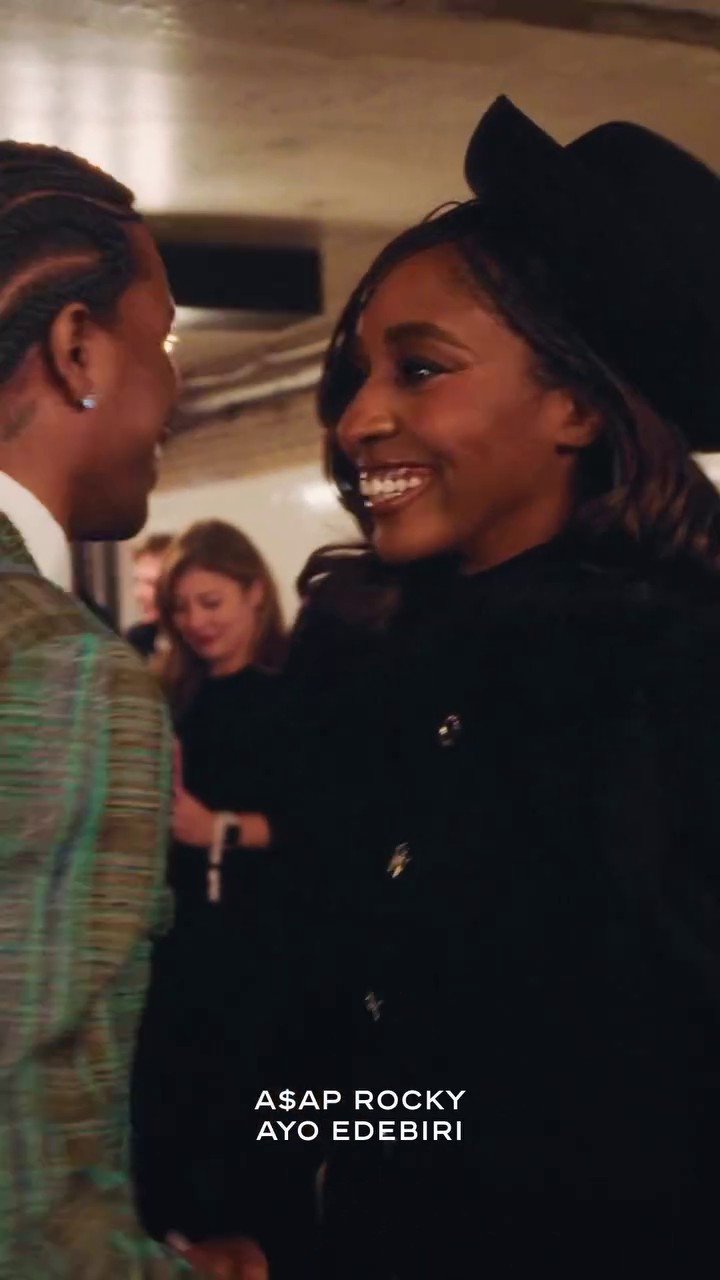 chanelmetiersdart206.jpg chanelmetiersdart206.jpg